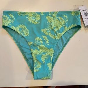 NWT Highwaisted Roxy Bikini Bottom🌴🌴